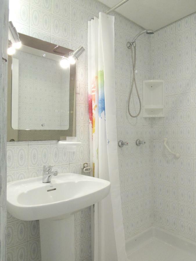 Apartamento www Parques de la Catedral travel com Parking privado Gratis León Exterior foto