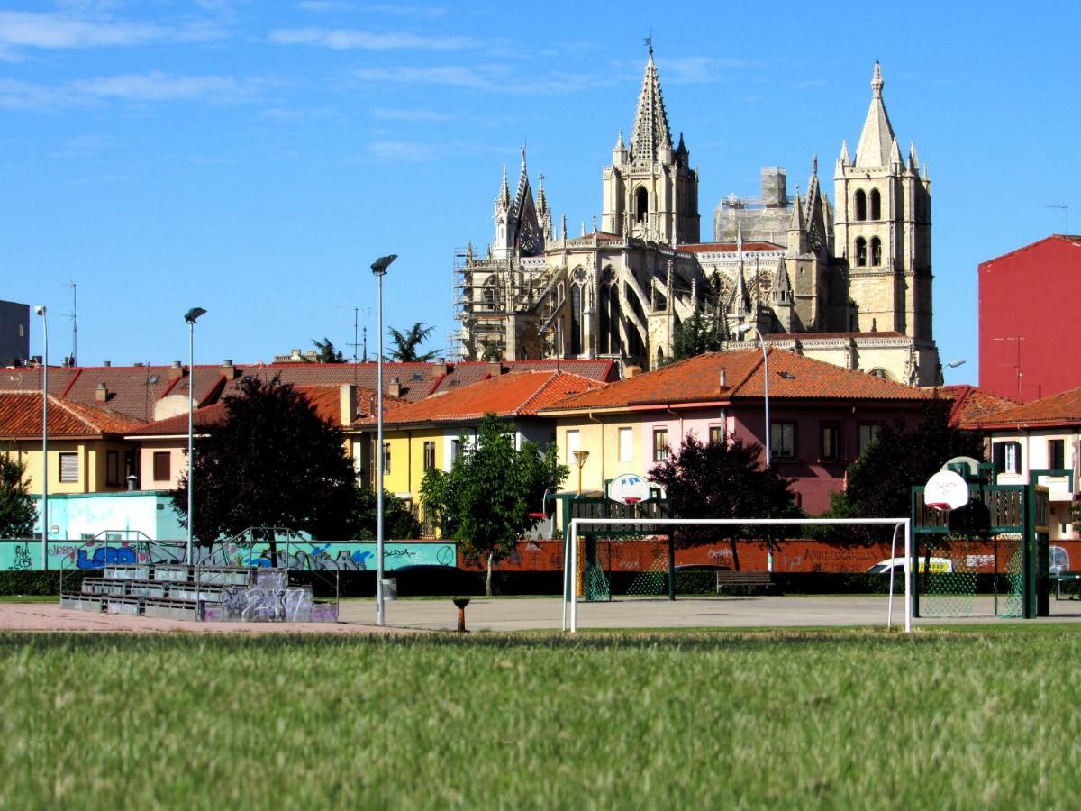 Apartamento www Parques de la Catedral travel com Parking privado Gratis León Exterior foto